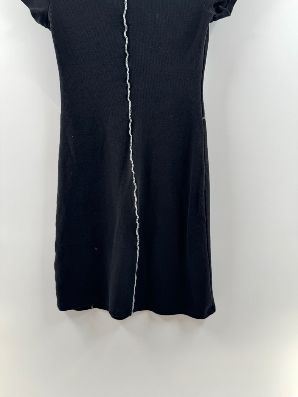 Hollister Black Contrast Stitch Mini Dress – Women's Small Regular - Picture 8 of 8